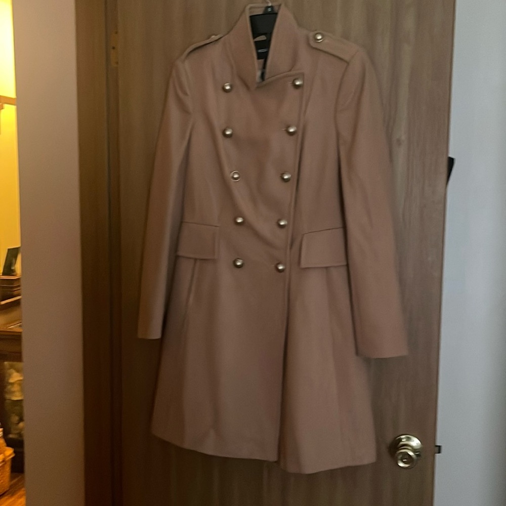 Coat new never worn. Purchased from Victoria’s Secret.Size 6